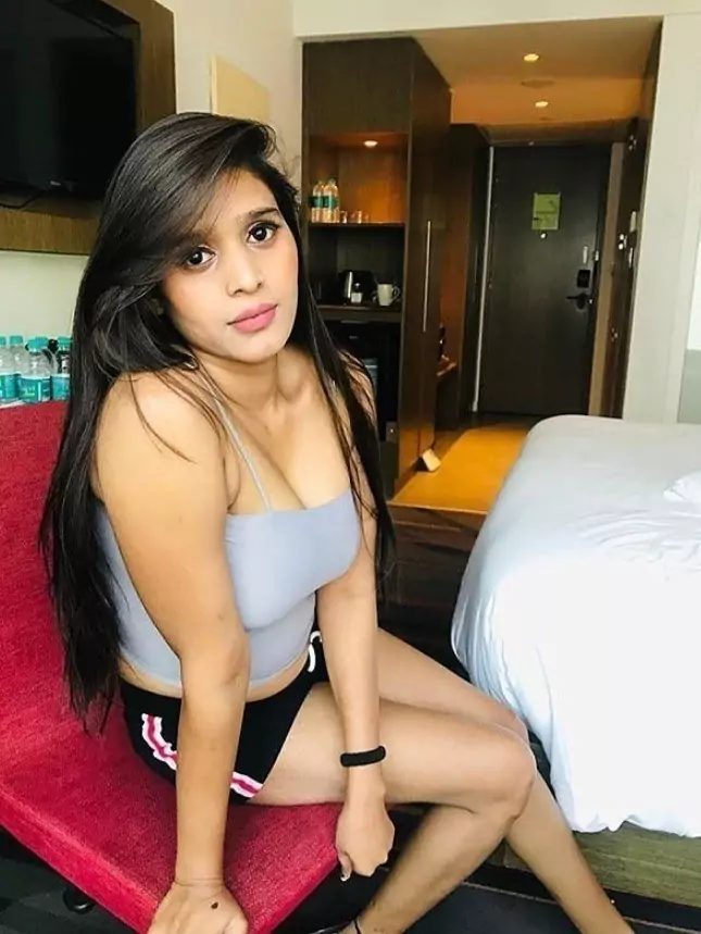 कॉल गर्ल्स सर्विस  देनकनिकोट्टई